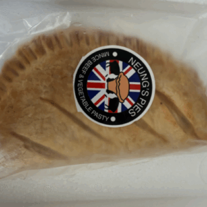 Neung's Mince Beef & Veg Pasty